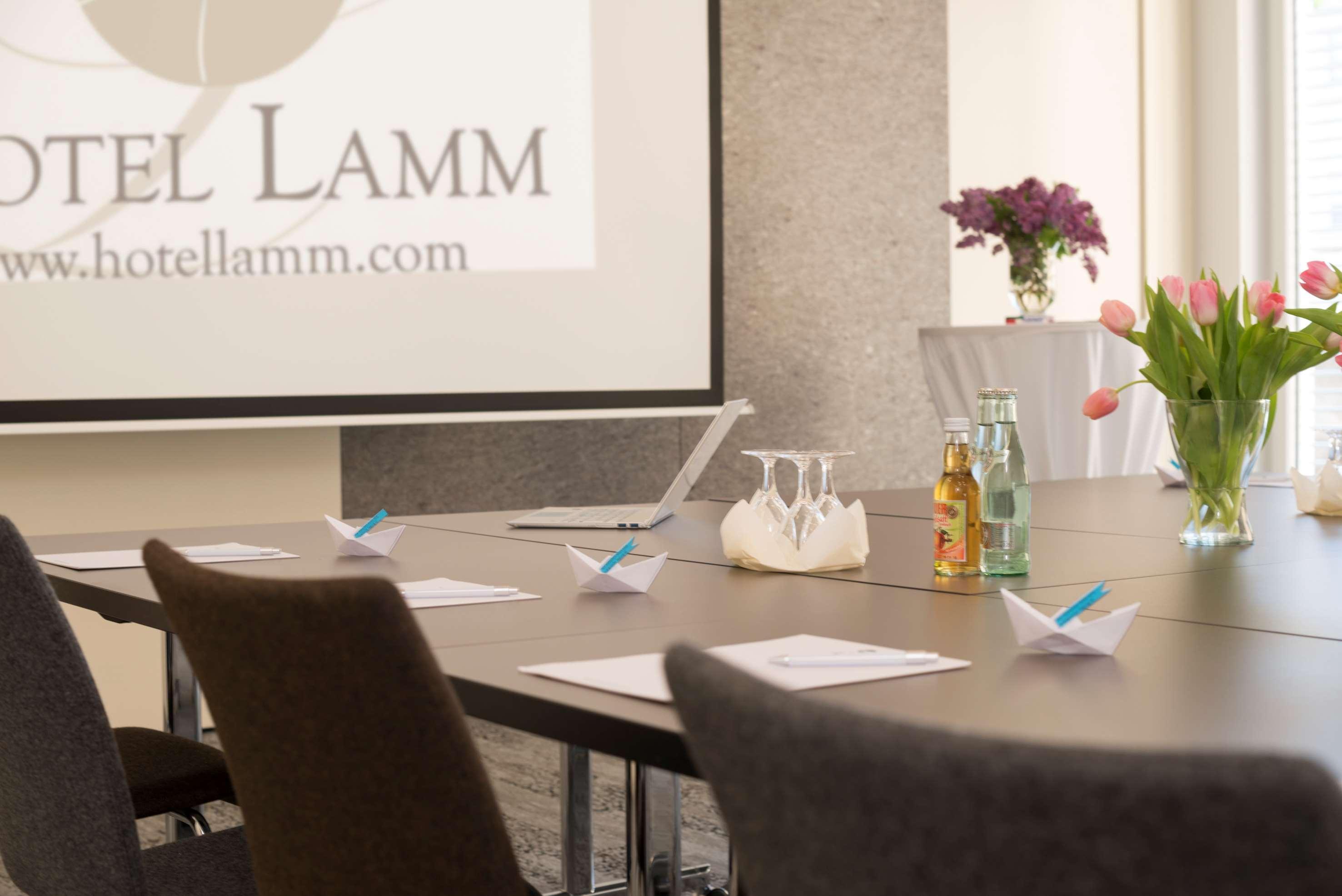 Western Lamm 4*
